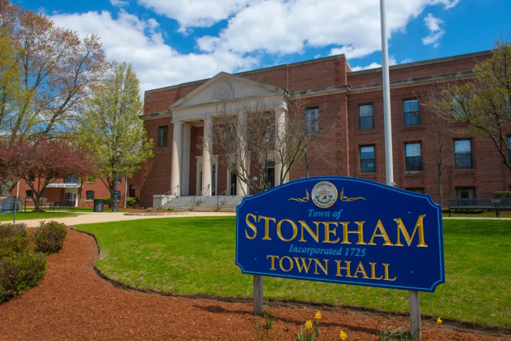 city hall stoneham